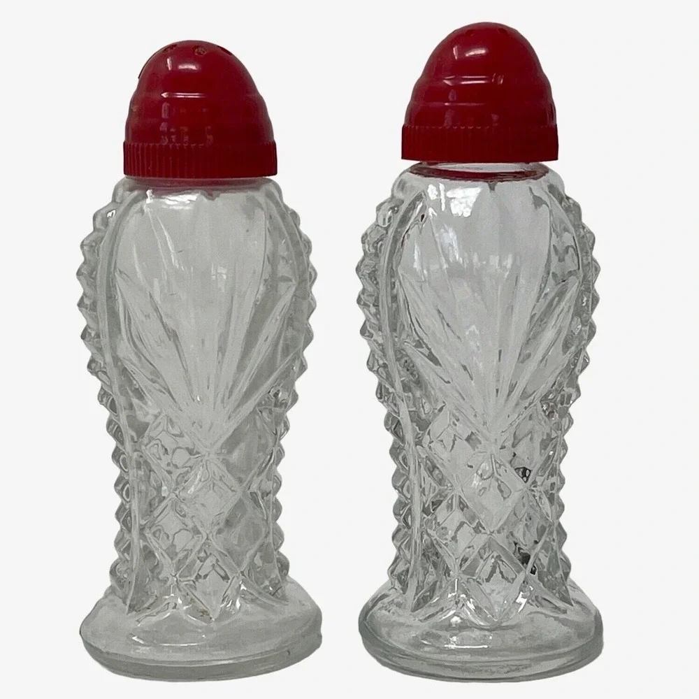 Vintage 30s-50s Hourglass Shaped‎ Cut Glass Plastic Top Red Salt Pepper Shakers